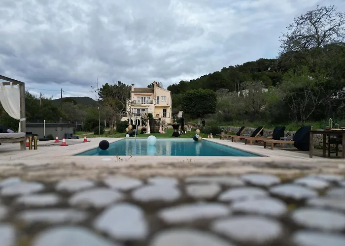 Port D\'Andratx Beautiful House, Swimming Pool & Jacuzzi 10-22 People